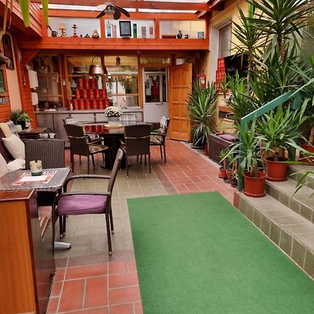 مبيت وإفطار Club Haus 502 كالوكسا المظهر الخارجي الصورة